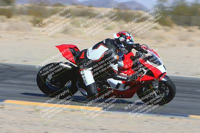 media/Jan-13-2025-Ducati Revs (Mon) [[8d64cb47d9]]/3-B Group/Session 3 (Turn 7 Inside)/